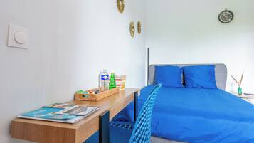 Fer et planche à repasser, Wi-Fi, draps fournis