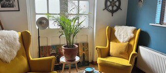 Lovely 3-bedroom cottage in Schull, perfect for a relaxing getaway