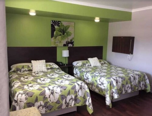 Miami Motel, Située au centre du Québec, la Mauricie a beaucoup à offrir.