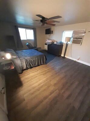 1 bedroom, Internet, bed sheets