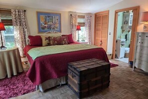 3 habitaciones, tabla de planchar con plancha, wifi y ropa de cama 