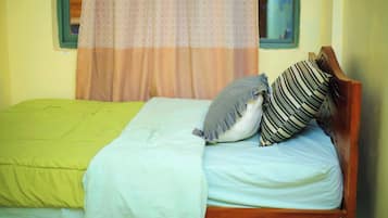 Apartamento Confort, balcón, vistas a la ciudad | Caja fuerte, escritorio, sistema de insonorización