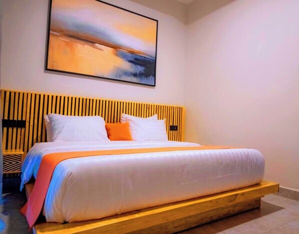 In-room safe, desk, soundproofing, iron/ironing board - Kigali Rwanda Villa  (Kigali)