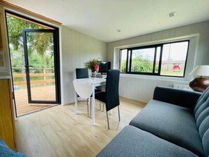 Living area - A little corner of paradise (Église-Neuve-de-Vergt)