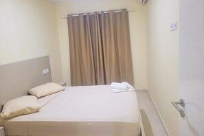 1 bedroom, iron/ironing board, WiFi, bed sheets - Gemütliches Apartment mit 1 Schlafzimmer und Balkon nahe der Highlights von Sal (Espargos)