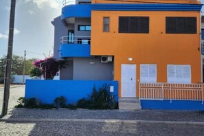 Exterior - Gemütliches Apartment mit 1 Schlafzimmer und Balkon nahe der Highlights von Sal (Espargos)