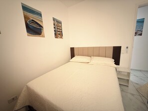 3 chambres, fer et planche à repasser, Wi-Fi