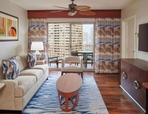 Living area - Hawaiian Escape - Grand Waikikian- 2 Bedroom 
Plus with Partial Ocean View (Honolulu)
