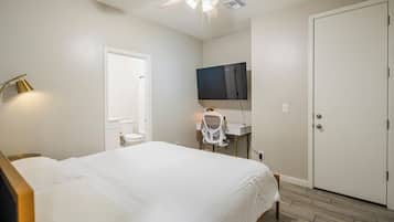 Iron/ironing board, free WiFi