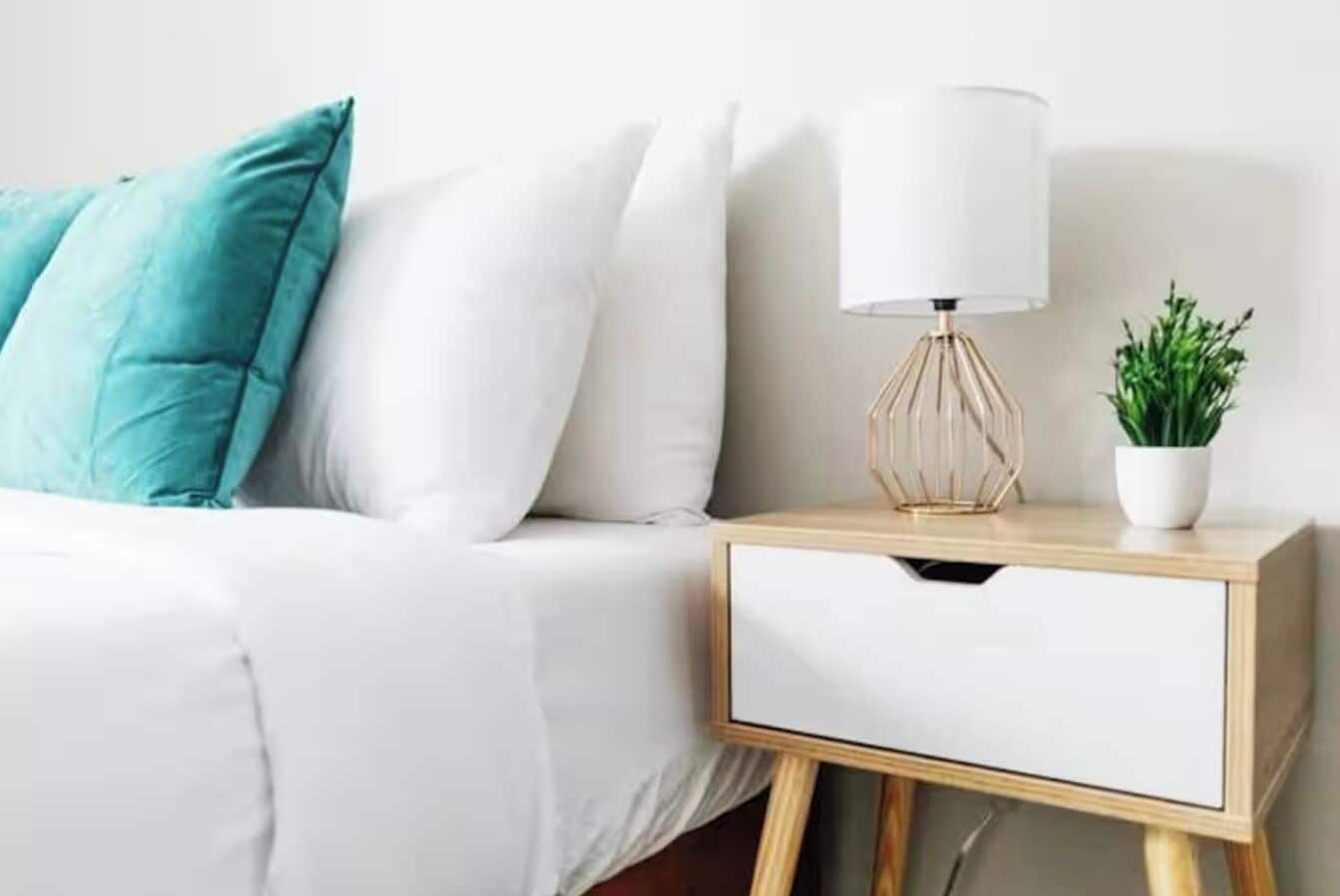 4 chambres, fer et planche à repasser, Wi-Fi, draps fournis