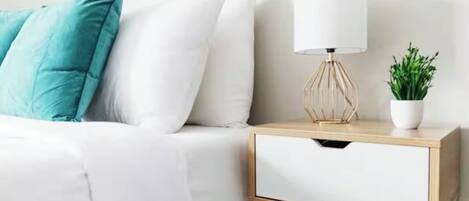 4 chambres, fer et planche à repasser, Wi-Fi, draps fournis