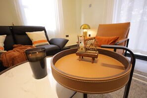 Premium-lejlighed - balkon - bakkeudsigt | Interiør
