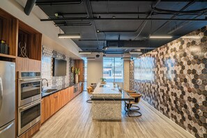 Private kitchen - Access 3011 (Tempe)