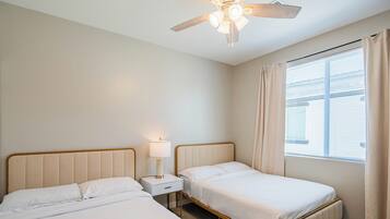 Apartment | Iron/ironing board, free WiFi