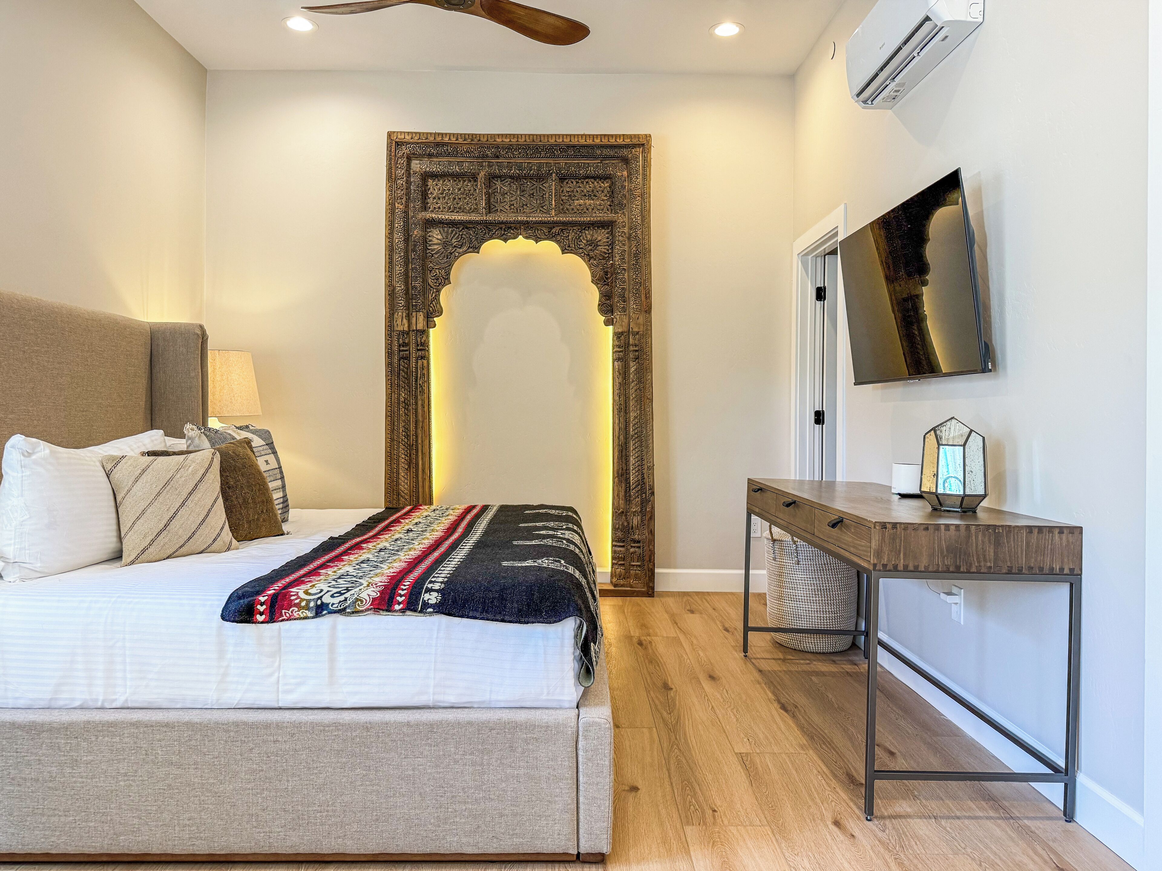 1 多间卧室、办公桌、免费 WiFi、床单