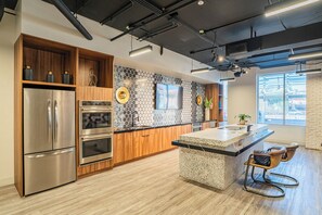 Private kitchen - Access 3104 (Tempe)