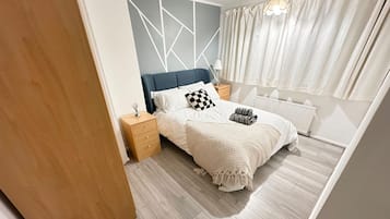 3 chambres, bureau, fer et planche Ă repasser, Wi-Fi gratuit