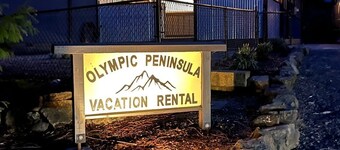 Olympic Peninsula Vacation Rental: Close to Water
