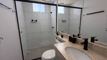 Towels, soap, shampoo, toilet paper