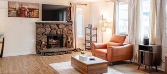 Spacious 3-bedroom house in beautiful Spokane with Fitness/Office room.