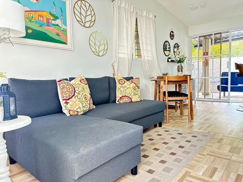 Casita06: totalmente climatizada,  3 hab./con baño. Cerca de Bahía de Águilas.