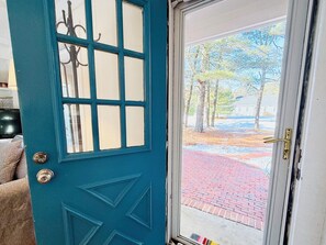 Interior - South Orleans Getaway (Orleans)