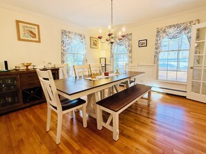 Dining - South Orleans Getaway (Orleans)