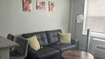 智能電視、書籍