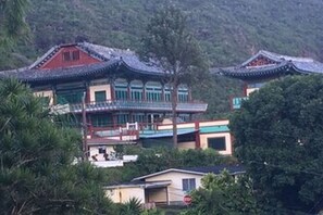 Miscellaneous - Quiet, Charming studio apartment on a private street next to conservation land (Honolulu)