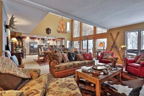 Living area - Ski-In/Ski-Out Log Cabin on Great Eastern Trail | Hot Tub, Sauna, Game Room (Killington)