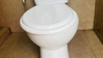 Dusj og toalettpapir