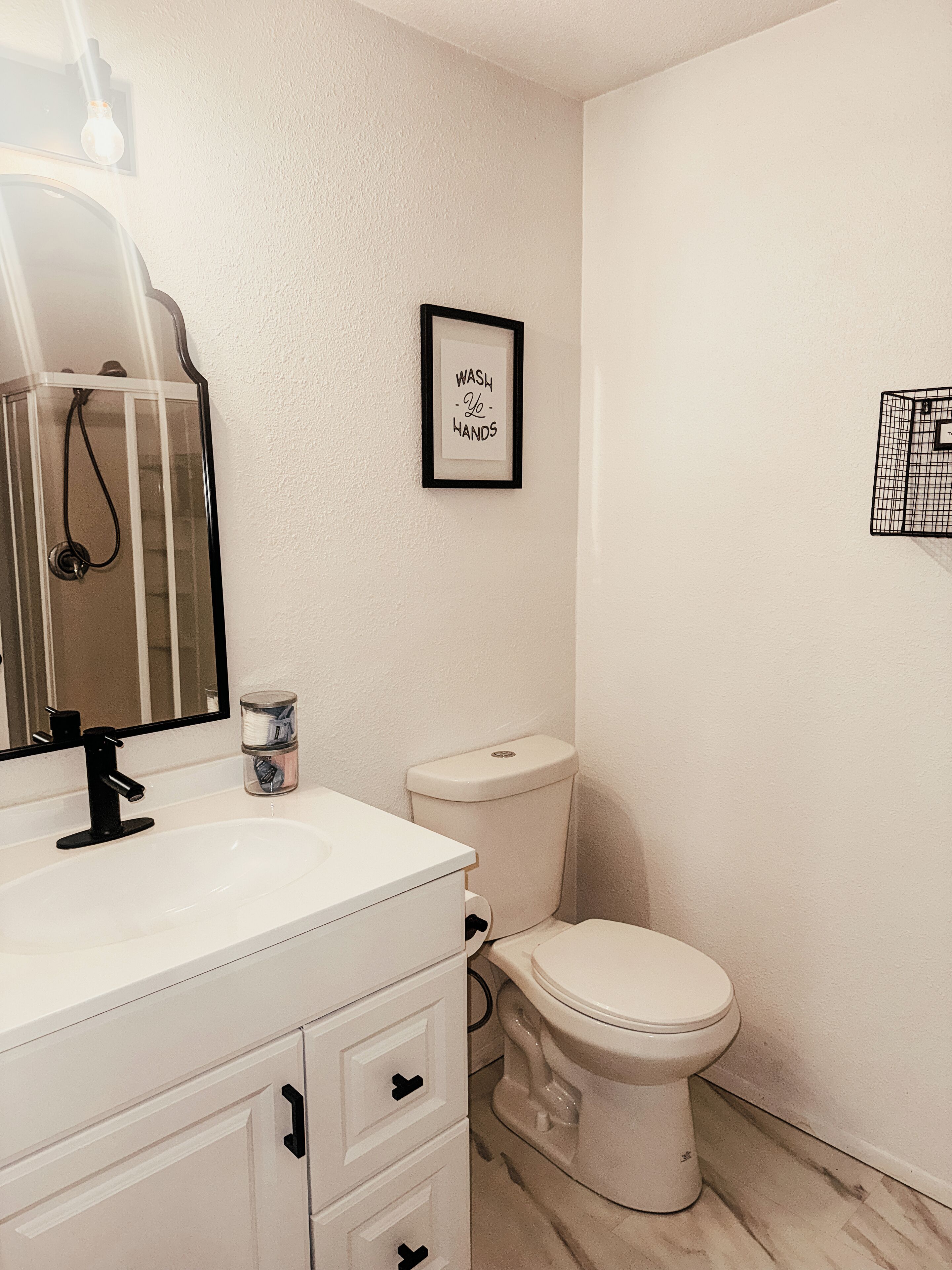 Suihku, pyyhkeet, saippua, sampoo