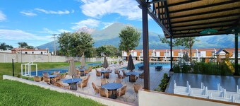 Casa Victoria, accommodation very close to Antigua with spectacular views!