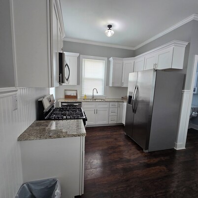 Cozy and Clean Bayou Retreat on Highway 1 near Many Louisiana Attractions