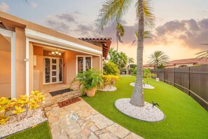Exterior - Modern 2BR w/ Pool · Garden · Roof Deck by Bocobay (Noord)