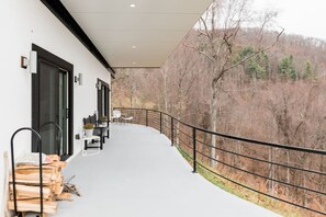 House | 1 bedroom - Private Luxe Mountain View Getaway (Candler)