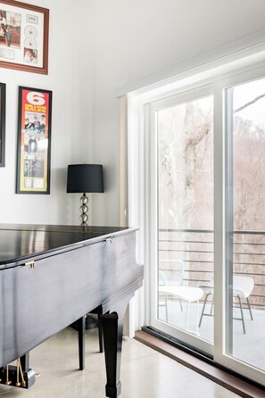 House - Private Luxe Mountain View Getaway (Candler)