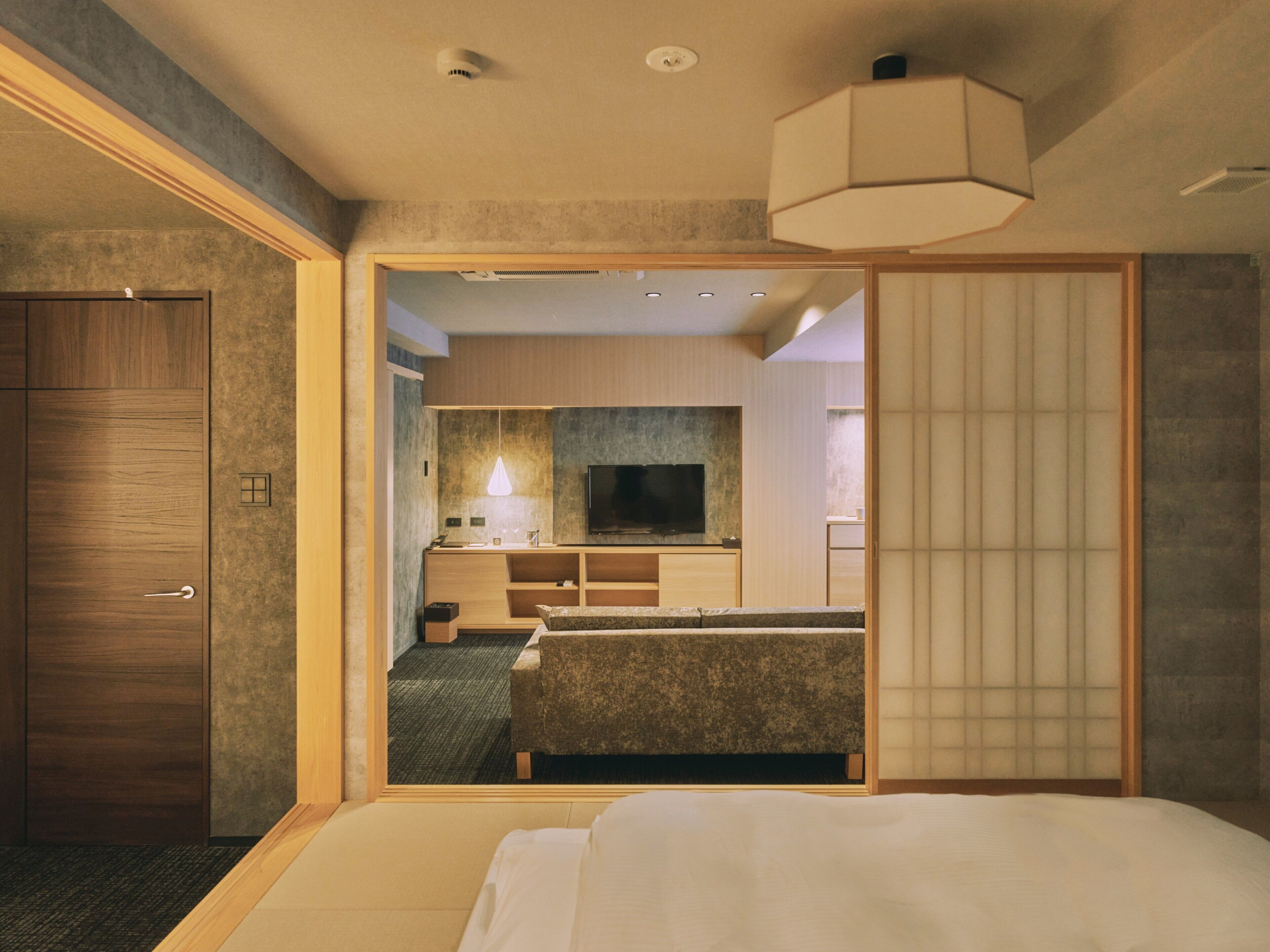Deluxe suite | Een bureau, een laptopwerkplek, gratis wifi, beddengoed