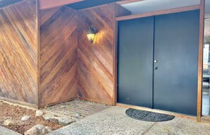 Exterior detail - Country Living with Rogue Valley View (Grants Pass)