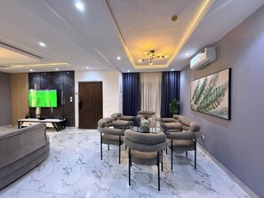 Interior - Spacious 3-bedroom apartment in Victoria Island - VI, Lagos (Lagos)