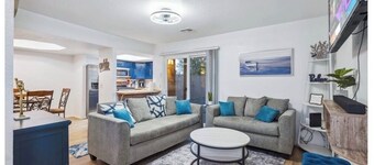 Cozy 3 bedroom home across the street from Rotary park.