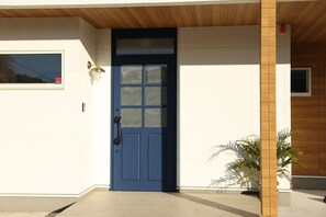 Exterior detail - Private Villa with Open-Air Bath & Wood-Fired Sauna near the Ocean (宮崎市青島)