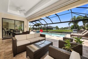 Outdoor pool, a heated pool - NEW LISTING: Relaxing Escape! Waterfront Heated Pool Oasis (Cape Coral)