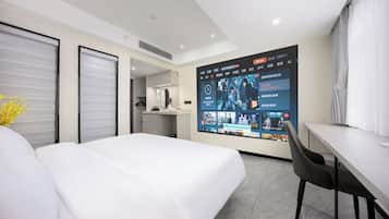 Business dubbelrum - utsikt mot staden | Arbetsyta för laptop och gratis wi-fi