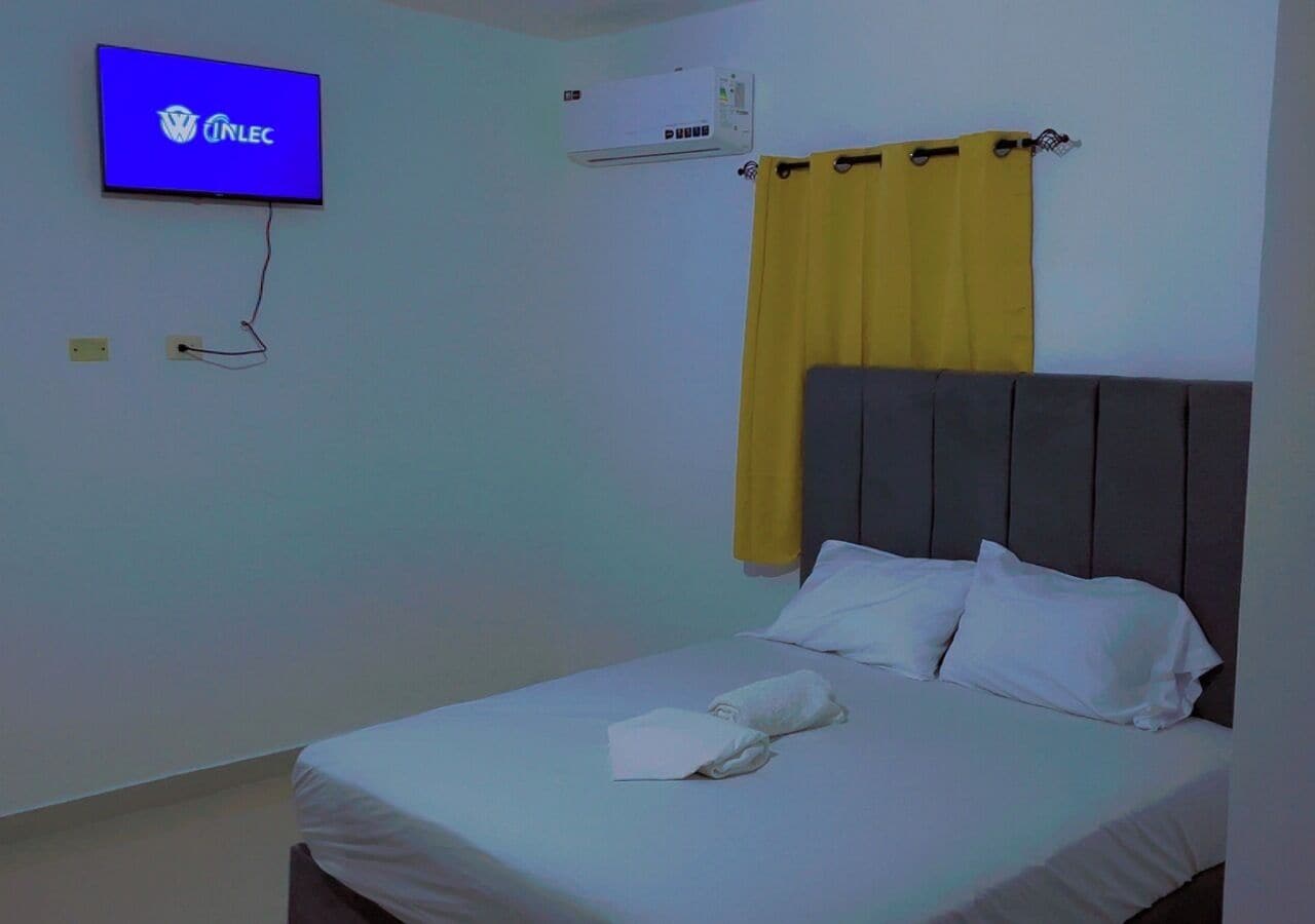 6 habitaciones, wifi y ropa de cama 