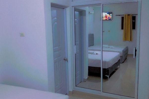 6 slaapkamers, wifi, beddengoed