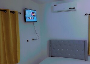 6 habitaciones, wifi y ropa de cama 