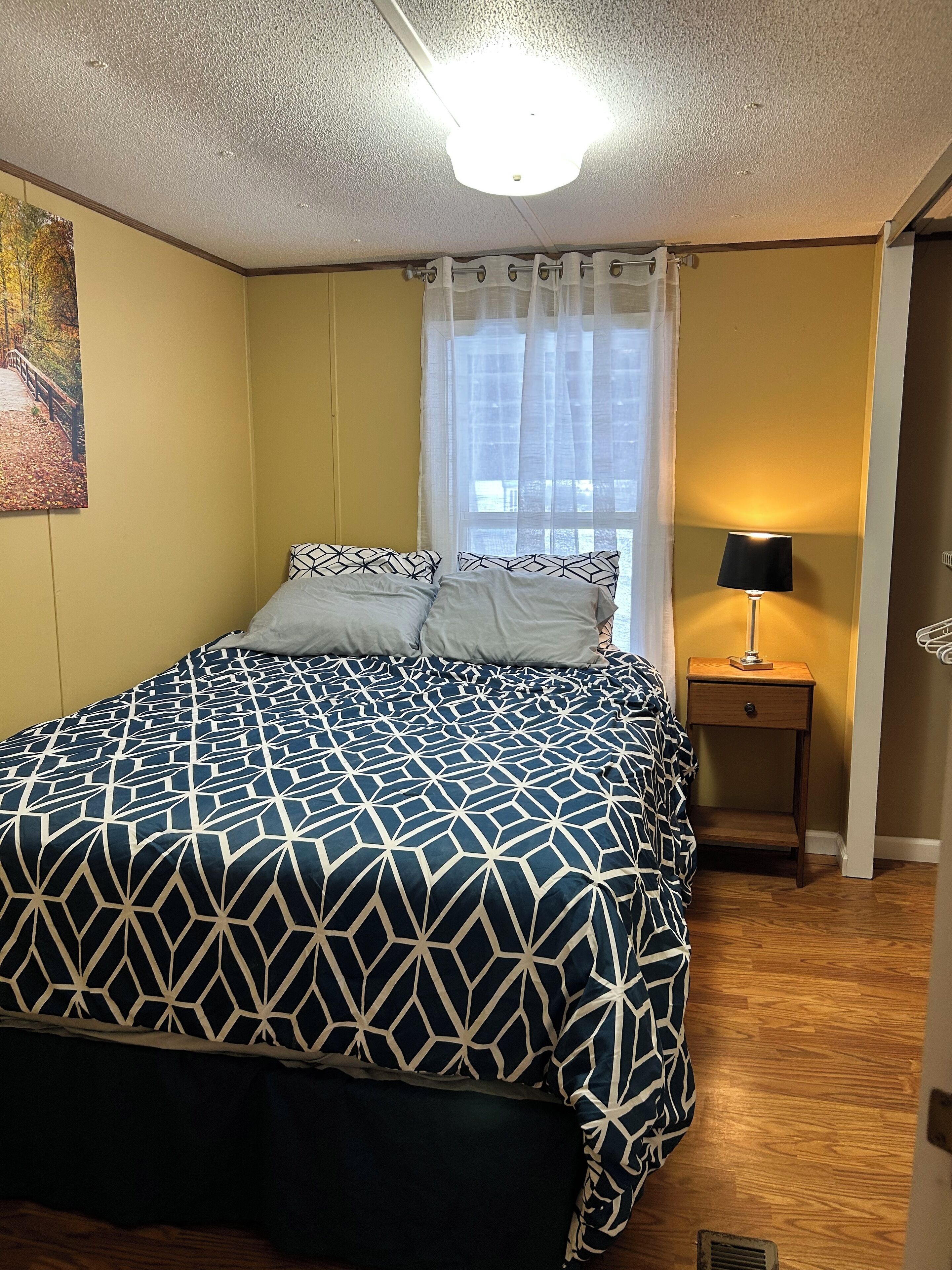 2 soverom, strykejern/-brett, wi-fi og sengetøy