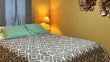 2 slaapkamers, een strijkplank/strijkijzer, wifi, beddengoed