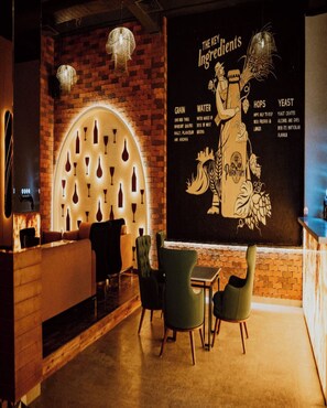 Restaurant - Hotel Phantom (Ganganagar)